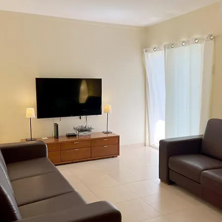 On Da Rocha With Wifi And Garage By Amcf Portimão