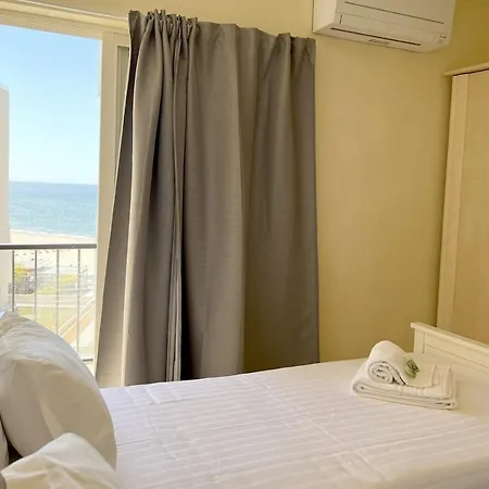 Appartamento On Da Rocha With Wifi And Garage By Amcf *