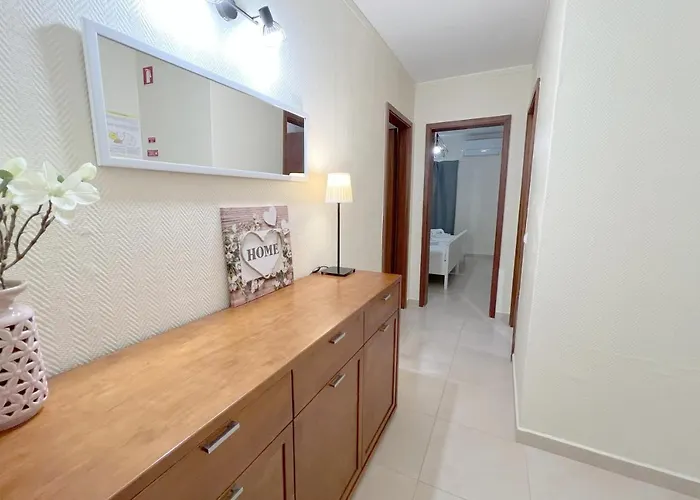 On Da Rocha With Wifi And Garage By Amcf *