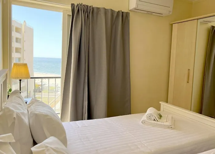 Apartment On Da Rocha With Wifi And Garage By Amcf *