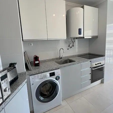 On Da Rocha With Wifi And Garage By Amcf